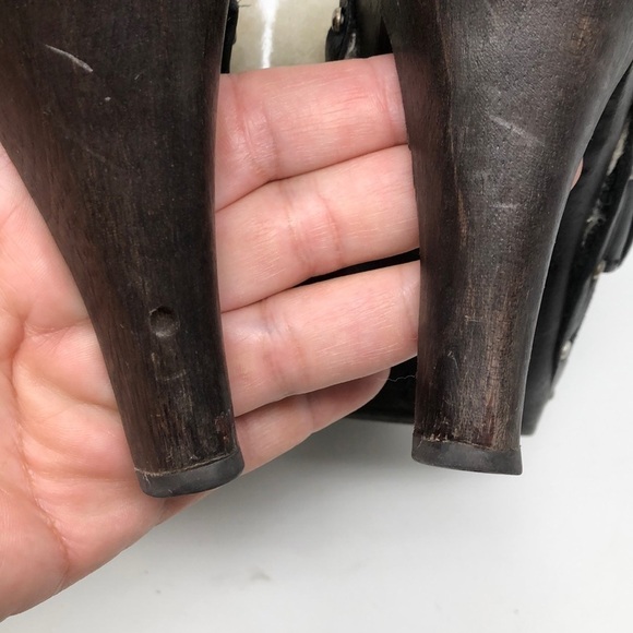 𝅺MICHAEL Kors black suede clogs 8M in box. - Picture 6 of 12